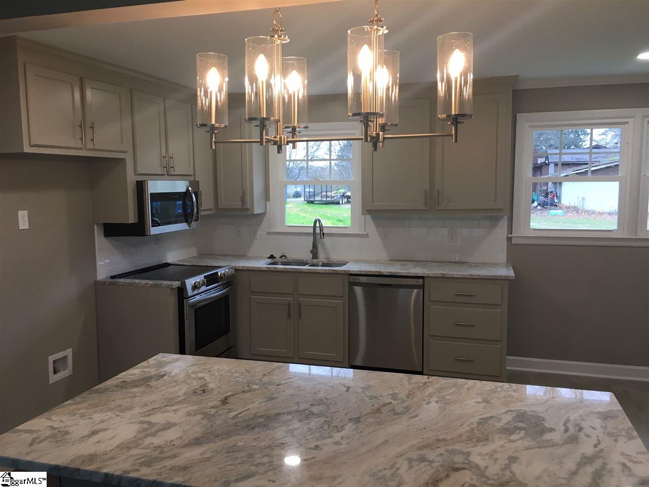 201 State Rd S-23-293 Fountain Inn, SC 29644 - Photo 2 of 15 Gallery Image 2