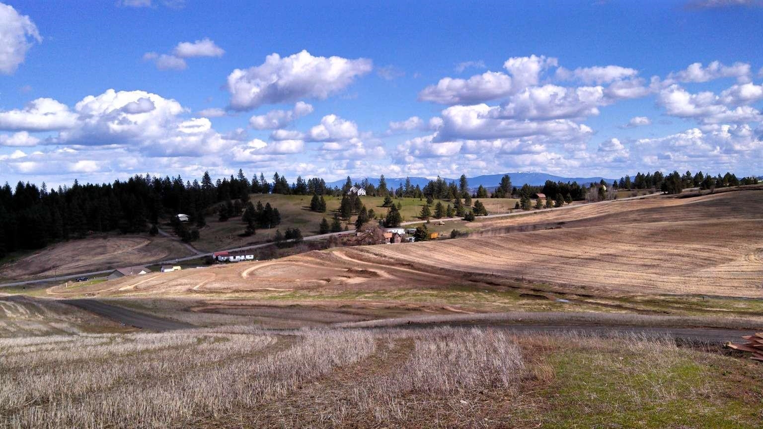 16419 North Dalton Road Spokane, WA 99208 - Photo 2 of 4