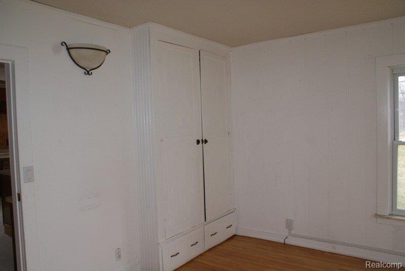 44 South Elba Road Lapeer, MI 48446 - Photo 20 of 22 DSC06718.JPG