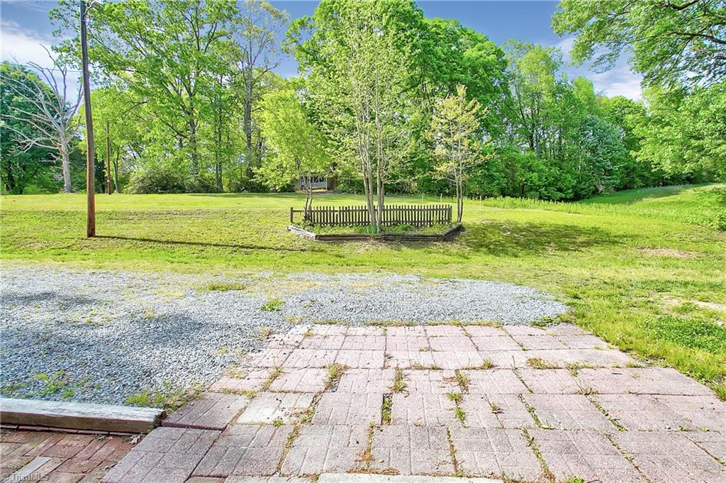 366 Eller Road Winston-Salem, NC 27107 - Photo 31 of 38 Gallery Image 31