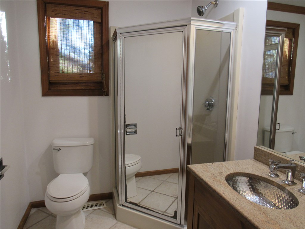 93 Elena Street Cranston, RI 02920 - Photo 12 of 40 1st Fl Bathroom