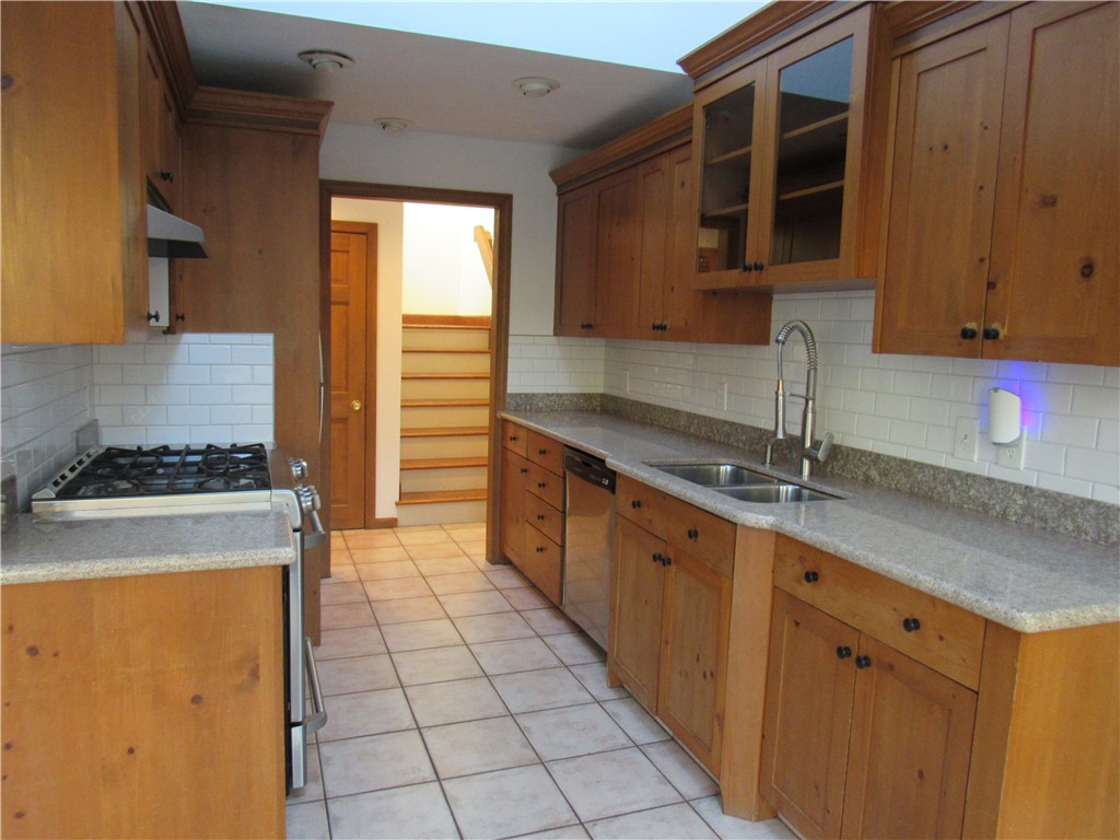 93 Elena Street Cranston, RI 02920 - Photo 8 of 40 Granite counters