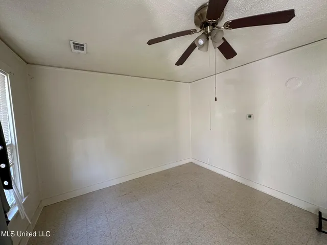 $120,000 | 315 South Bolivar Avenue, Cleveland, MS 38732