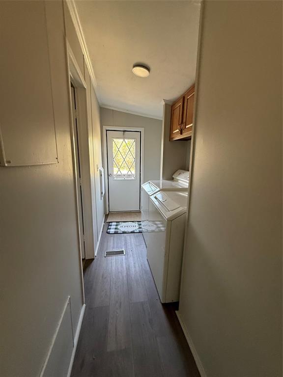 277 Oaks Crossing Road Mineral Wells, TX 76067 - Photo 10 of 25 a room with a washer and dryer