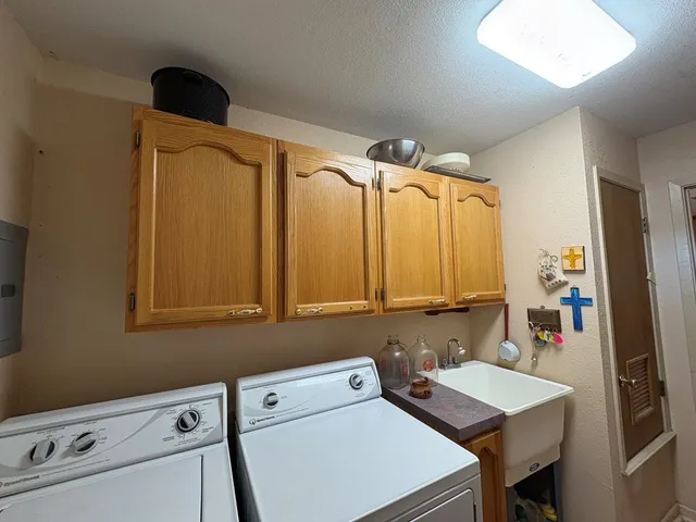 a view of washer and dryer