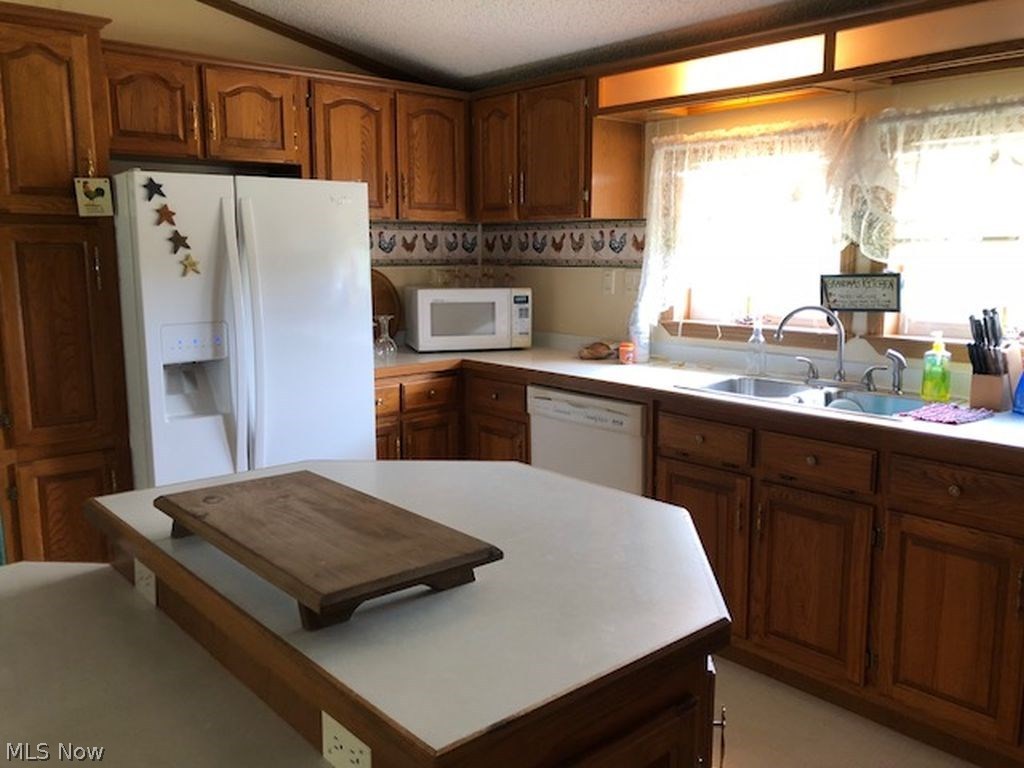 93 Whitetail Ridge Wellsburg, WV 26070 - Photo 5 of 35