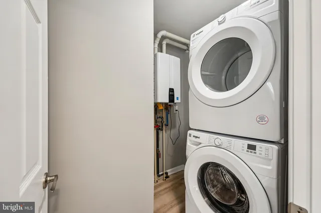 $439,000 | 2 River Place, Pennsville, NJ 08070