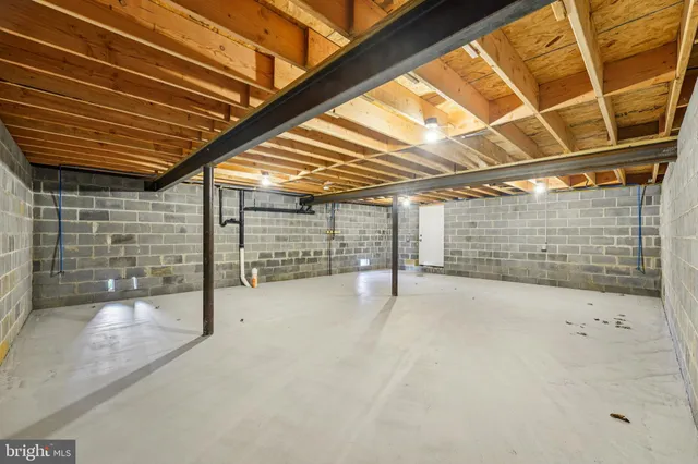 $439,000 | 2 River Place, Pennsville, NJ 08070