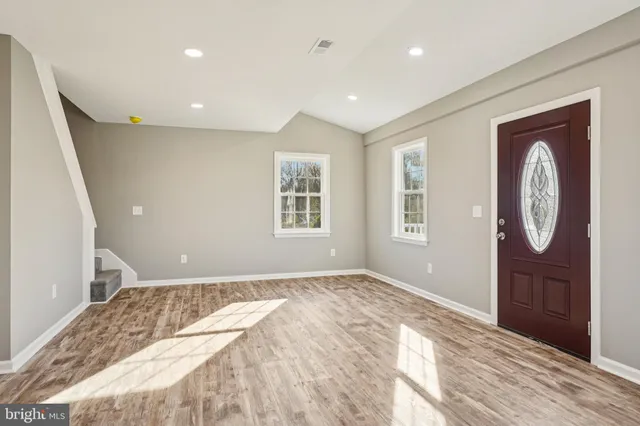 $439,000 | 2 River Place, Pennsville, NJ 08070