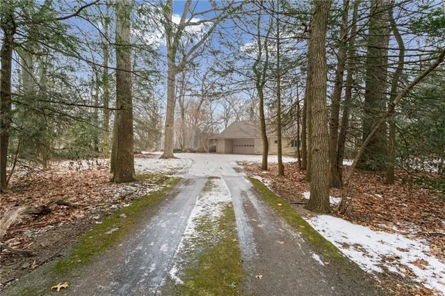 $950,000 | 145 Reif Lane, Butler, PA 16002