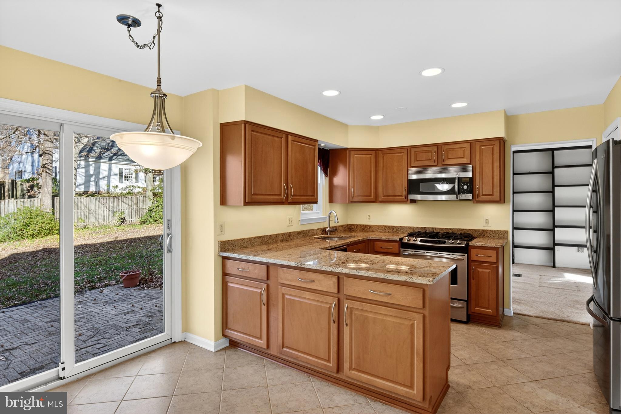 1805 Roxboro Place Crofton, MD 21114 - Photo 10 of 43 Breakfast Area to Kitchen