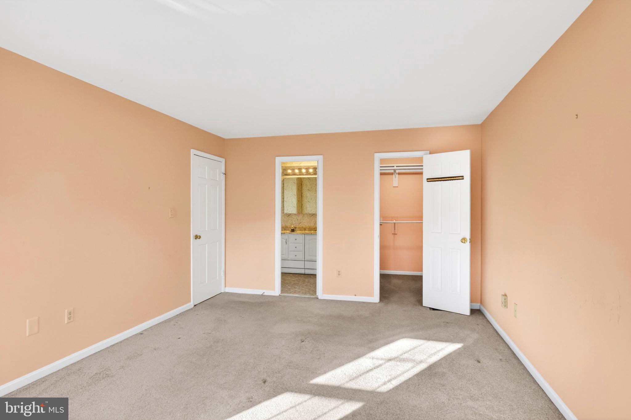 1805 Roxboro Place Crofton, MD 21114 - Photo 20 of 43 Primary Bedroom (alt view)