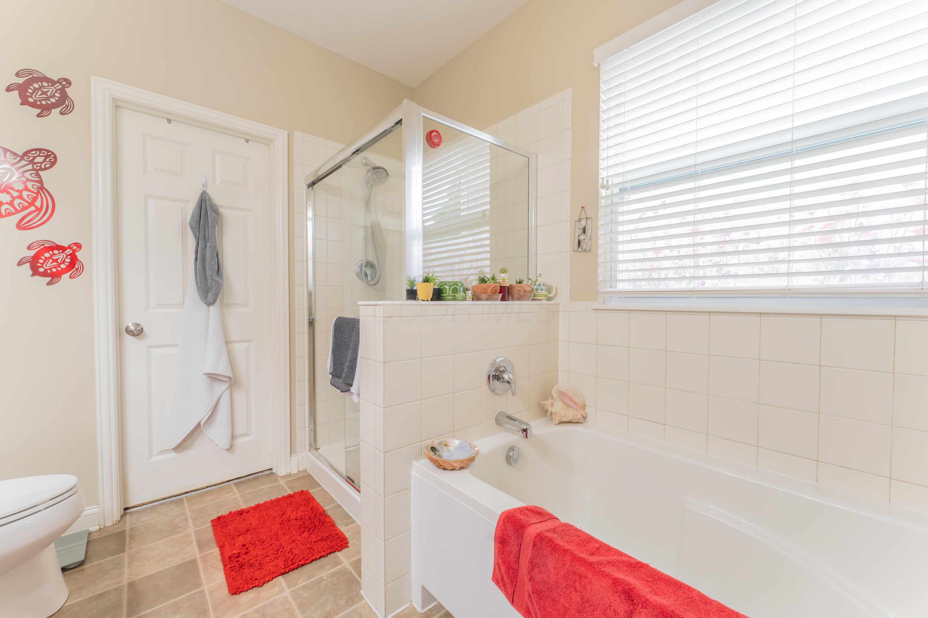 5712 Stearns Road Dublin, OH 43016 - Photo 25 of 42 5712Streams-2180-HDR