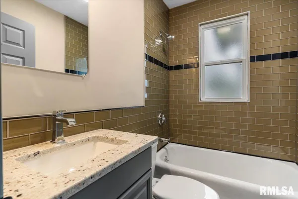 $245,000 | 1817 South Whittier Avenue, Springfield, IL 62704