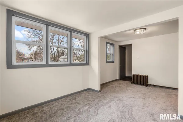 $245,000 | 1817 South Whittier Avenue, Springfield, IL 62704