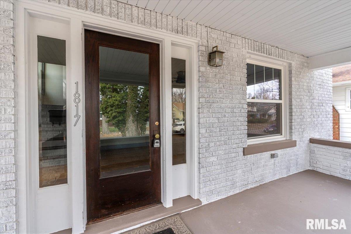 1817 South Whittier Avenue Springfield, IL 62704 - Photo 3 of 41