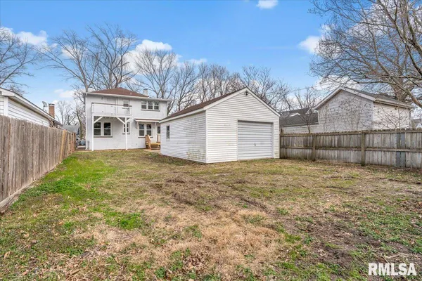 $245,000 | 1817 South Whittier Avenue, Springfield, IL 62704