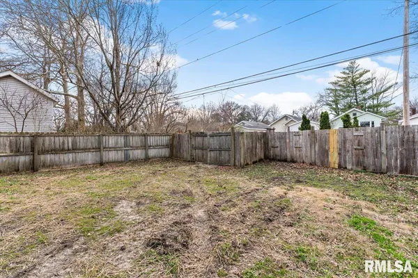$245,000 | 1817 South Whittier Avenue, Springfield, IL 62704