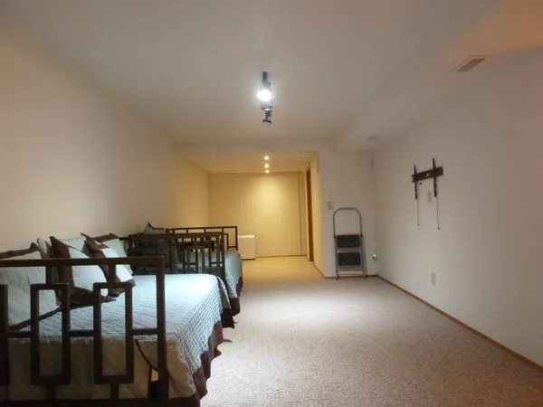 $584,900 | 14600 West Diane Drive, Camden, MI 49232