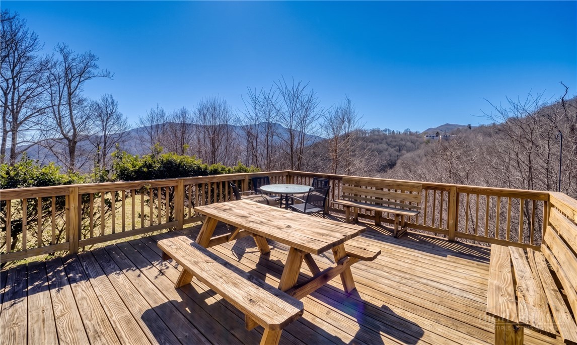 1355 7 Devils Road, Unit 302 Seven Devils, NC 28604 - Photo 3 of 30 Gallery Image 3