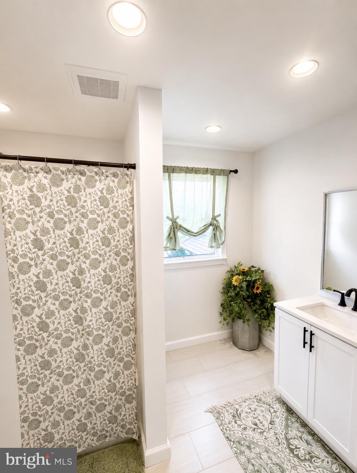 2400 Beverly Road Cinnaminson, NJ 08077 - Photo 8 of 13