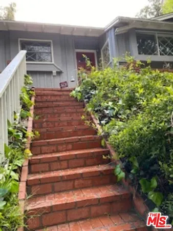 $4,999 | 1712 Benedict Canyon Drive, Beverly Hills, CA 90210