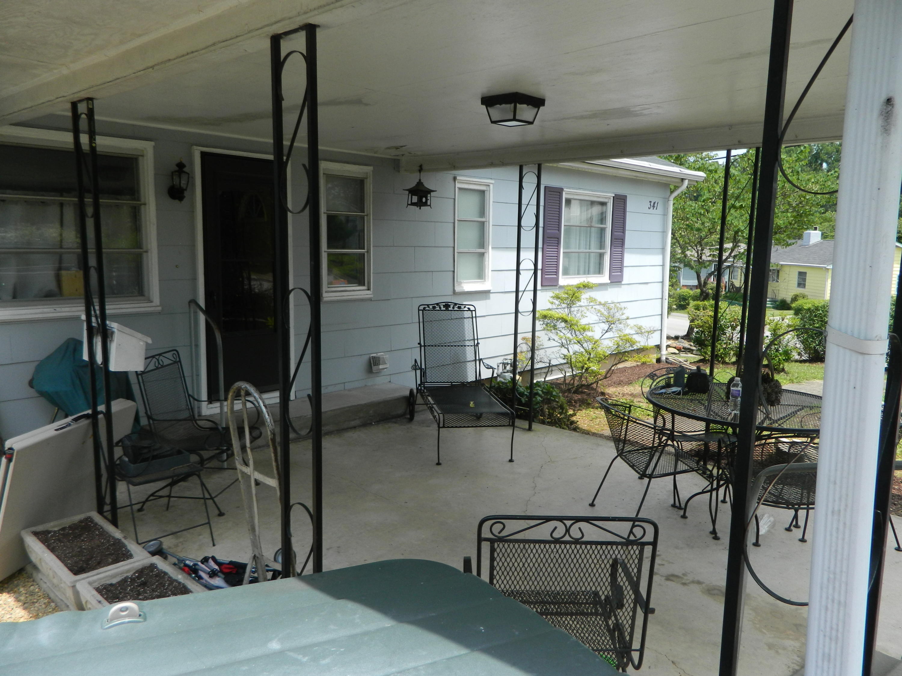 341 Vermont Avenue Oak Ridge, TN 37830 - Photo 3 of 20 DSCN0733