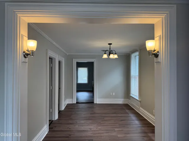 $1,400 | 528 4th Avenue, Unit 2, Troy, NY 12182