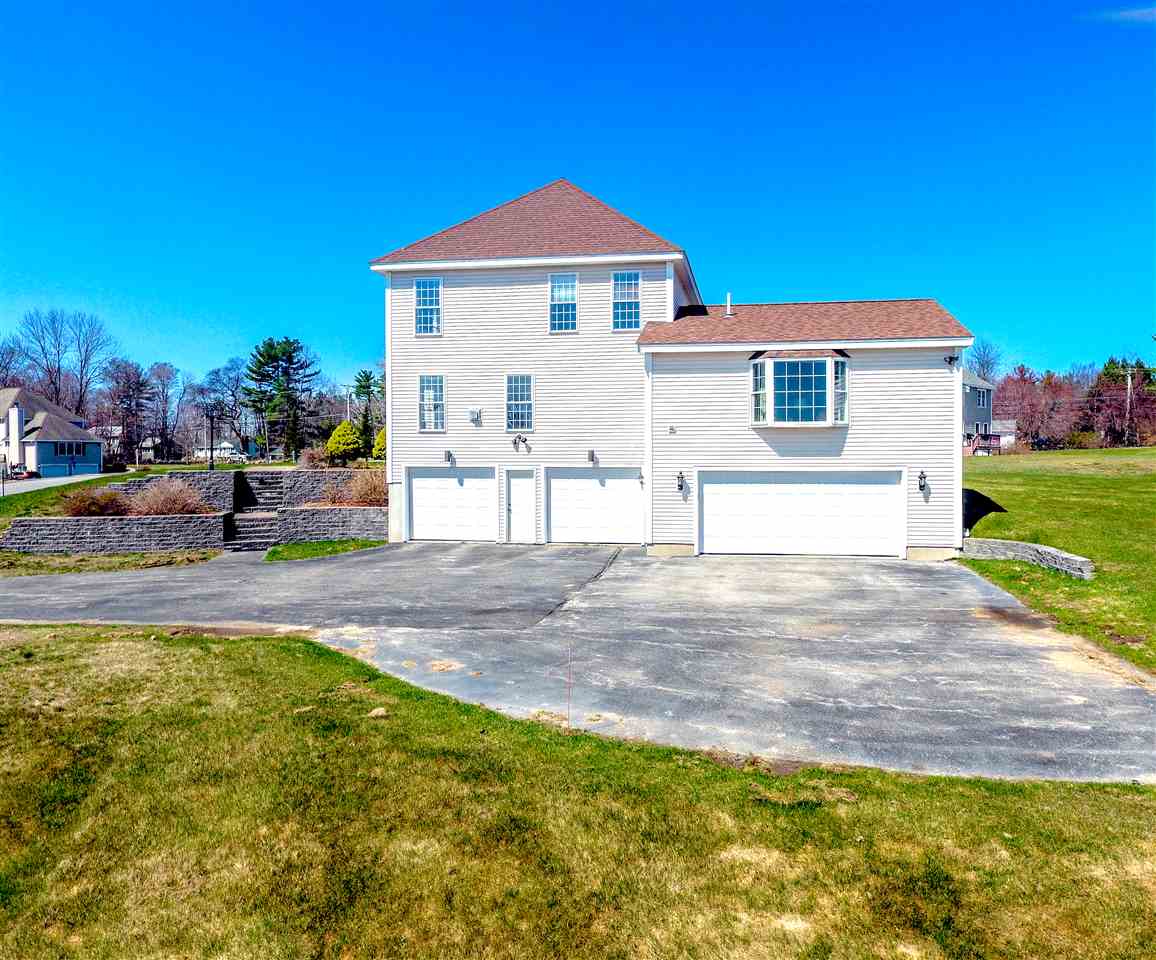 3 Squire Armour Road Windham, NH 03087 - Photo 33 of 40