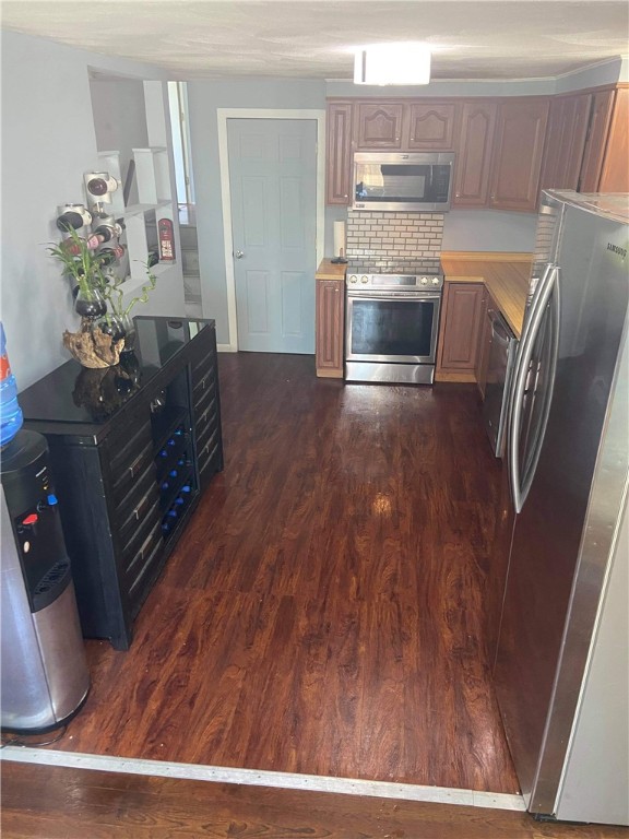 28 Cushing Road Warwick, RI 02888 - Photo 27 of 35