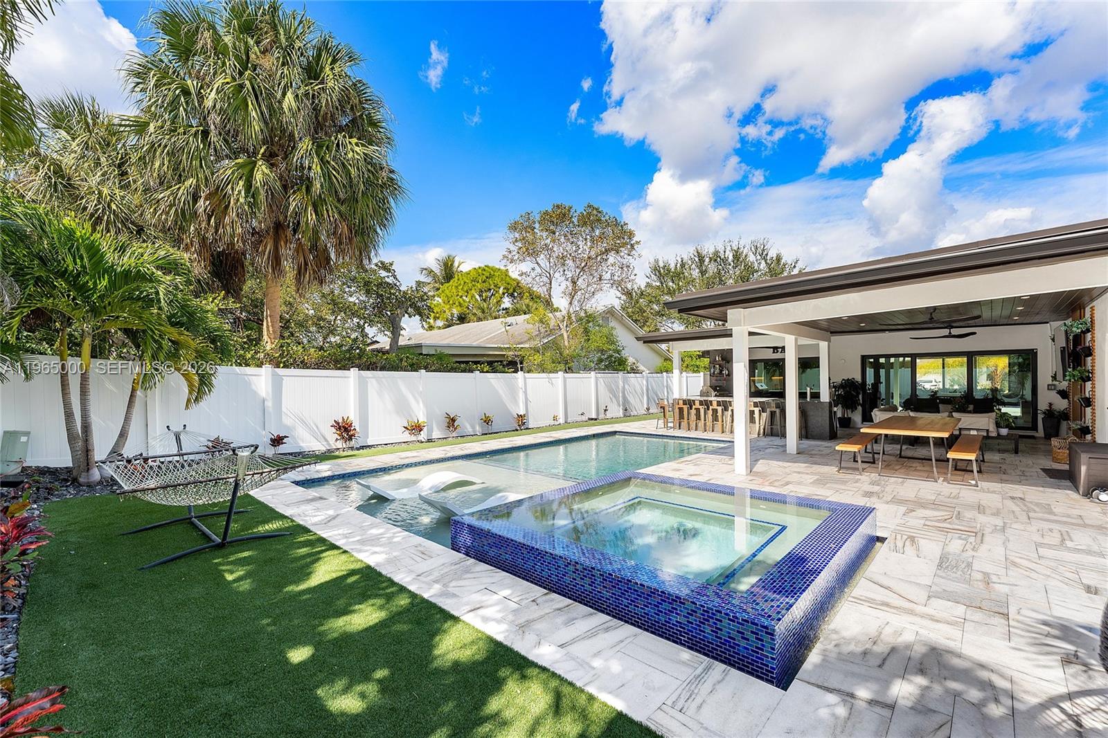 4892 Willow Drive Boca Raton, FL 33487 - Photo 40 of 54