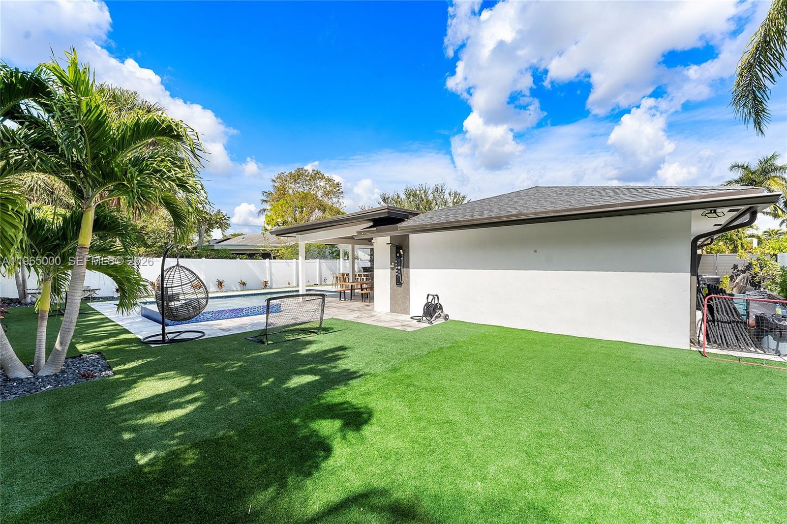 4892 Willow Drive Boca Raton, FL 33487 - Photo 42 of 54