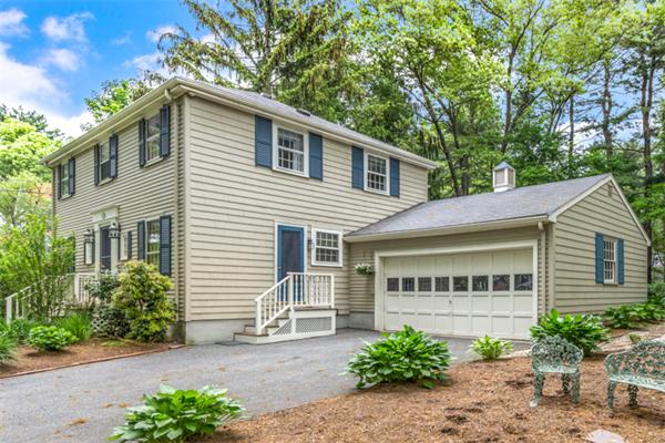 124 Green Street Needham, MA 02492 - Photo 3 of 30