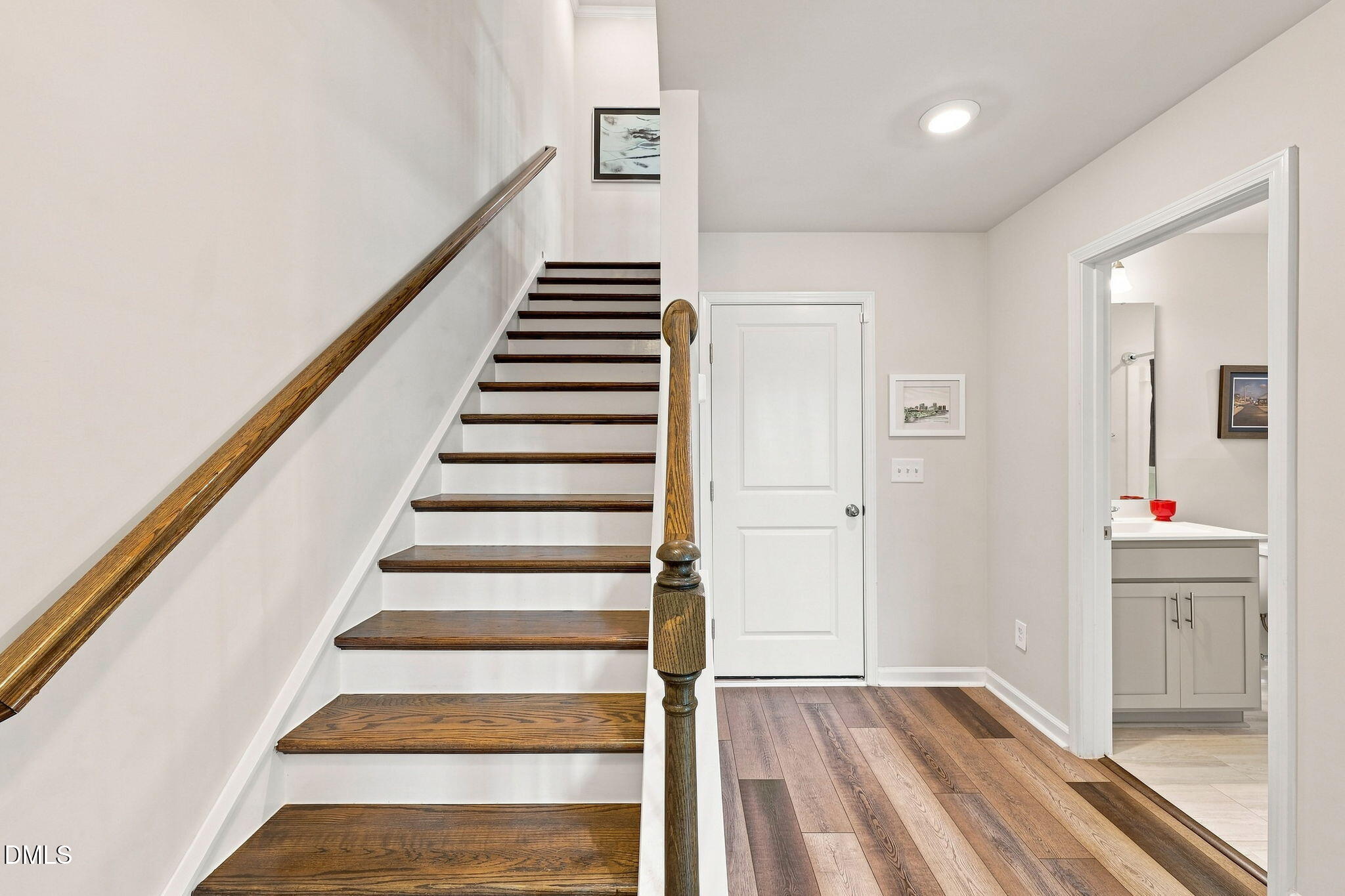 5234 Beardall Street Raleigh, NC 27616 - Photo 26 of 35 Foyer
