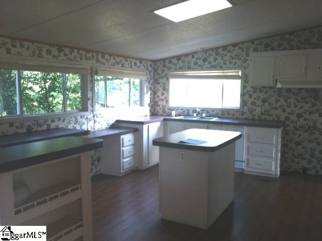892 Meece Mill Road Pickens, SC 29671 - Photo 2 of 10