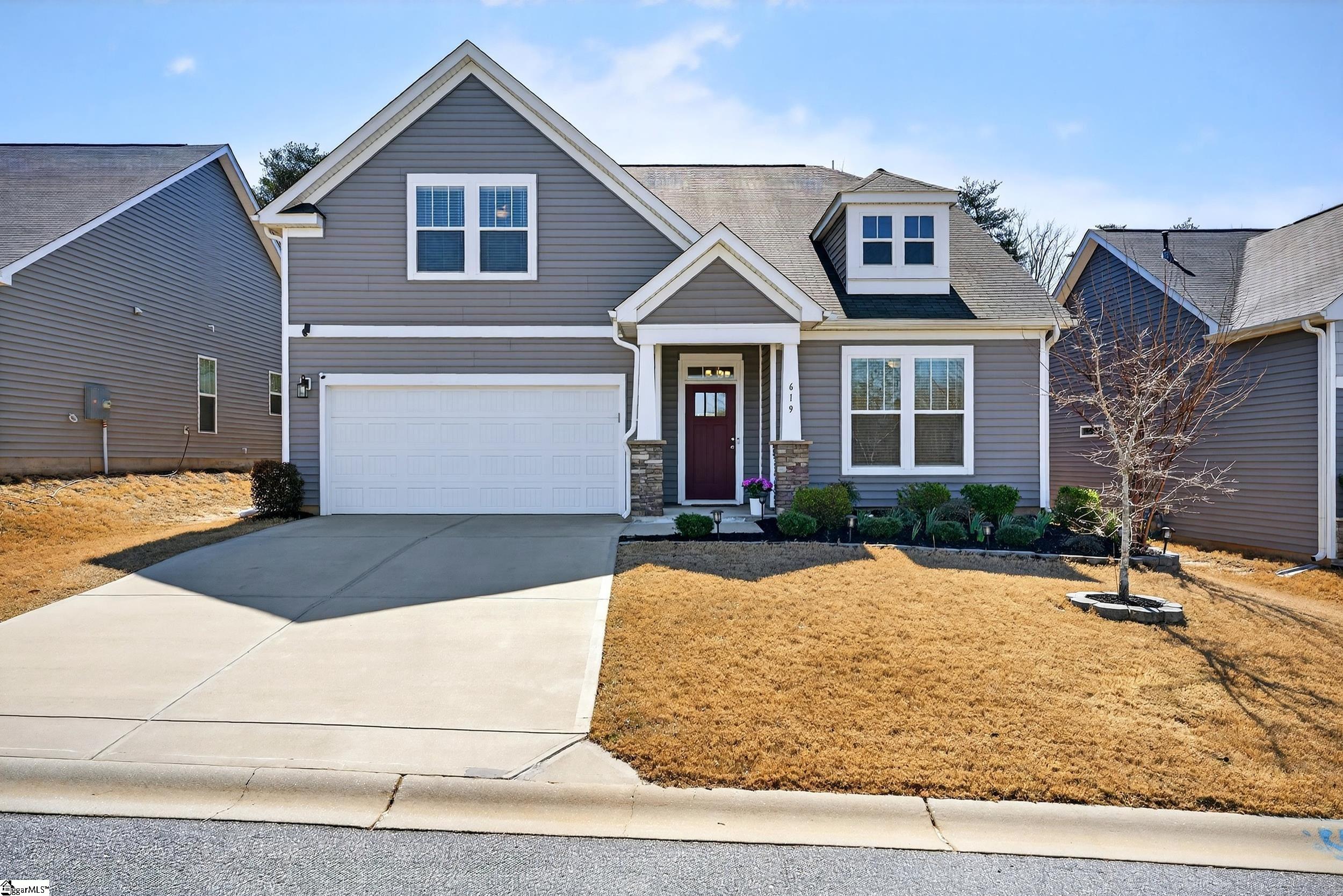 619 Minster Court Moore, SC 29369 - Photo 2 of 50