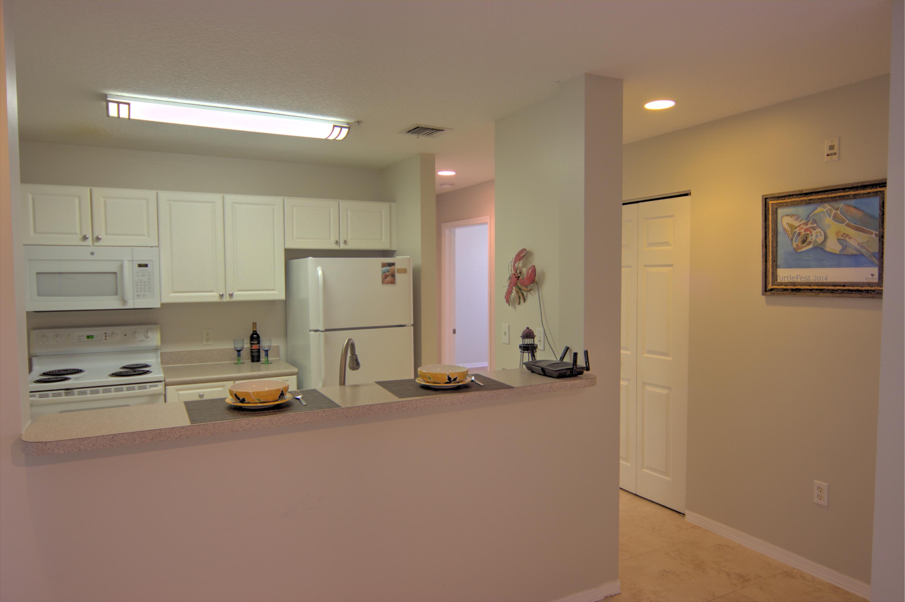 1155 Main Street, Unit 304 Jupiter, FL 33458 - Photo 11 of 38 kitchen2
