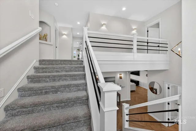 $1,695,000 | 7887 South Old Farm Lane, Meridian, ID 83642