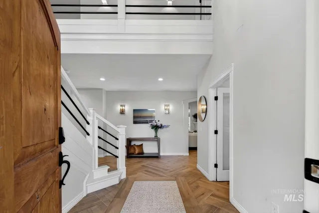 $1,695,000 | 7887 South Old Farm Lane, Meridian, ID 83642