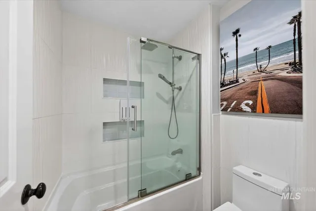 $1,695,000 | 7887 South Old Farm Lane, Meridian, ID 83642