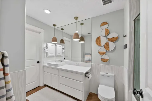 $1,695,000 | 7887 South Old Farm Lane, Meridian, ID 83642