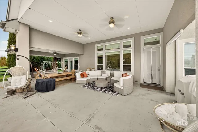 $1,695,000 | 7887 South Old Farm Lane, Meridian, ID 83642