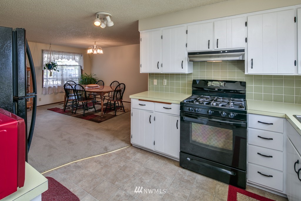 16908 Nilson Road Mount Vernon, WA 98273 - Photo 8 of 20 Gallery Image 8