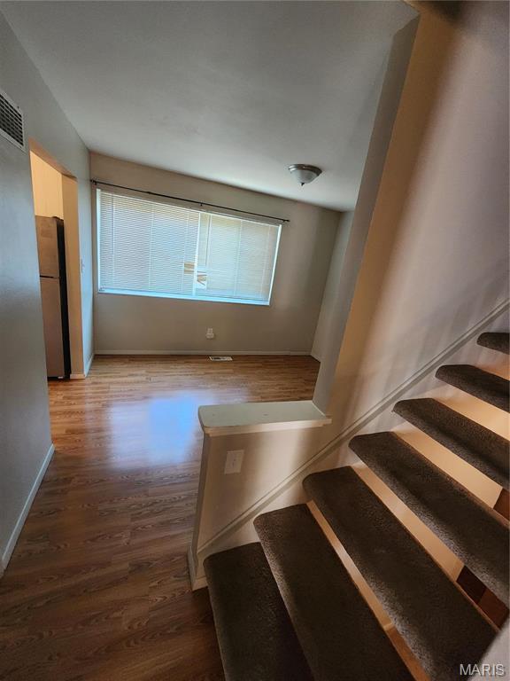 815 Portsdown Road Ballwin, MO 63011 - Photo 10 of 27 Gallery Image 10