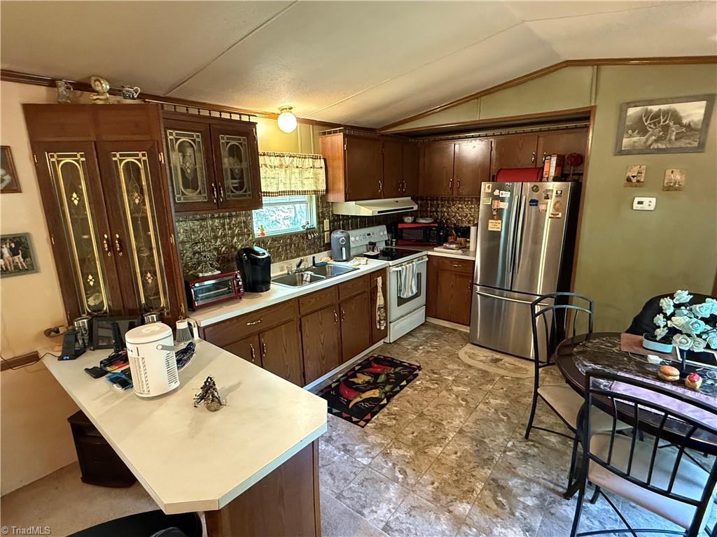 155 Roach Road Reidsville, NC 27320 - Photo 3 of 13