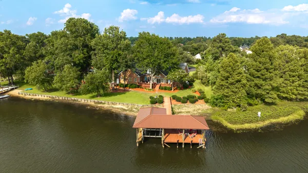 $979,000 | 65 Reedy Court, Manning, SC 29102