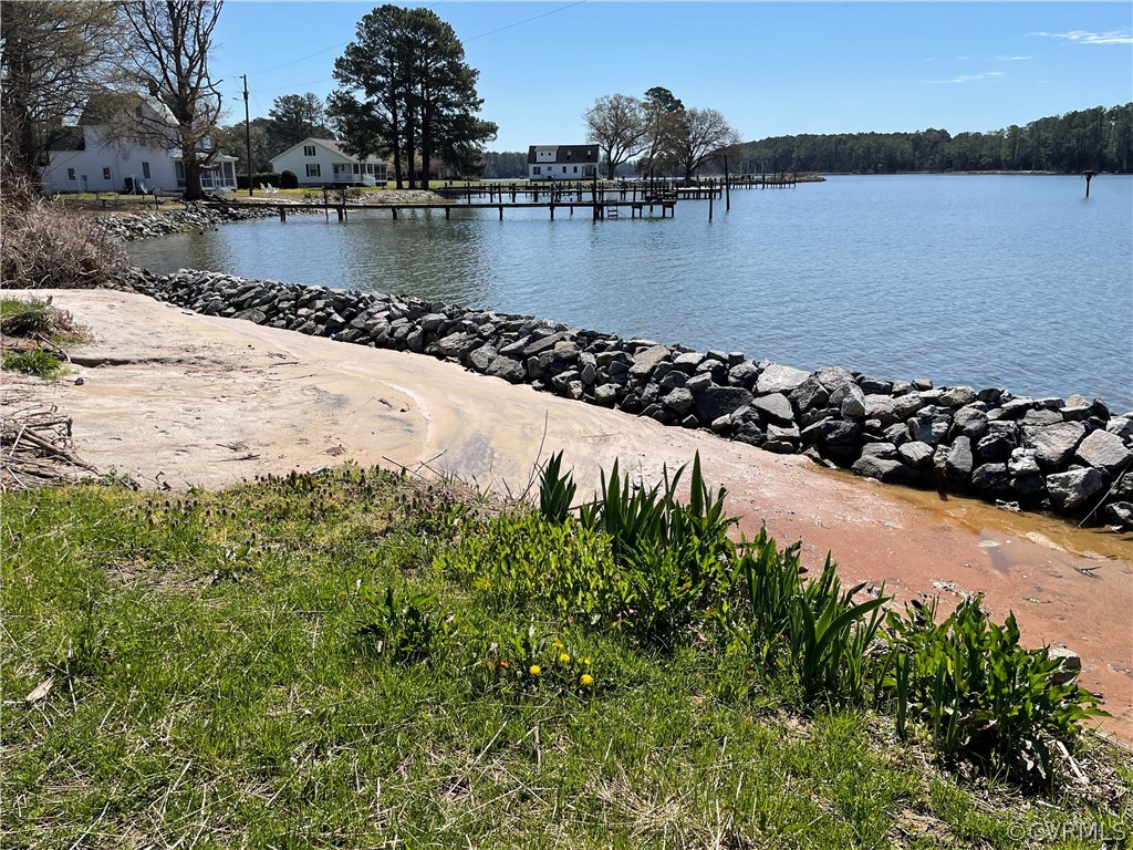 380 Mulberry Creek Road Lancaster, VA 22503 - Photo 3 of 29 private beach
