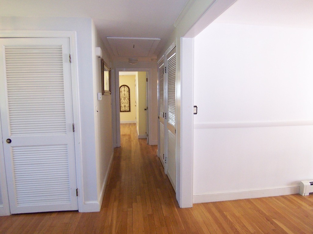 10 Hillcrest Road Hanson, MA 02341 - Photo 17 of 29 Gallery Image 17