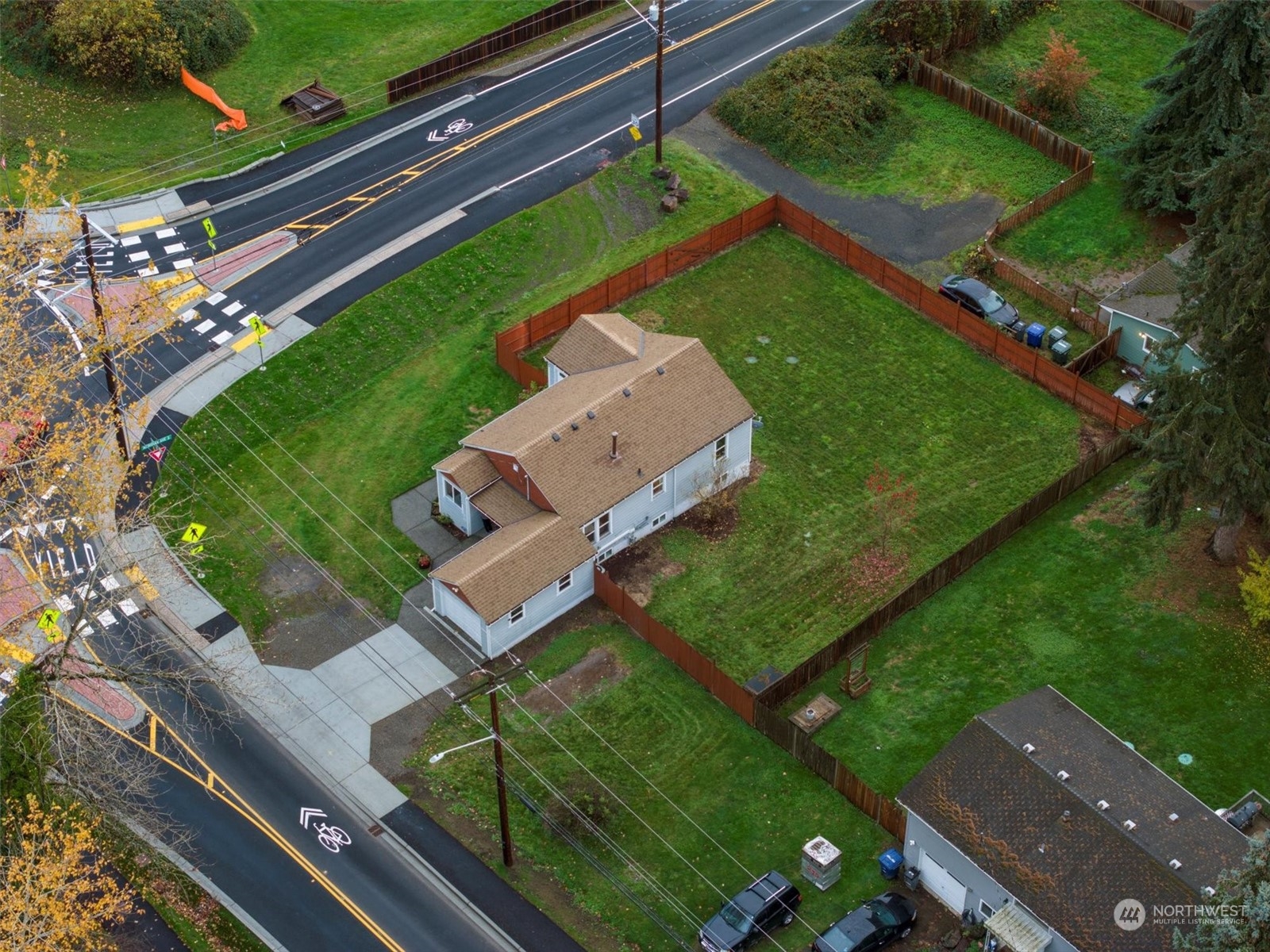 24008 Meridian Avenue South Bothell, WA 98021 - Photo 31 of 31 an aerial view of a house