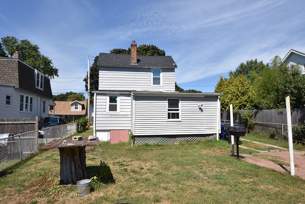 20 Junction Street Warwick, RI 02889 - Photo 11 of 11 Gallery Image 11